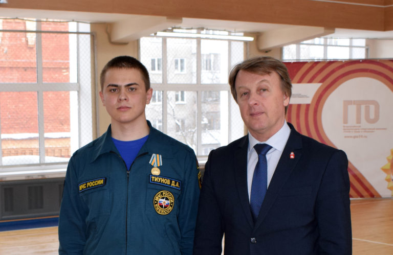 Героями не рождаются, ими становятся! Героями не рождаются, ими становятся!